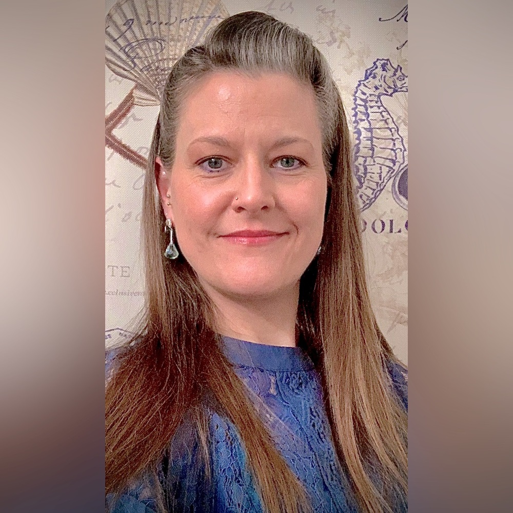 Meet your Posher, Juliana